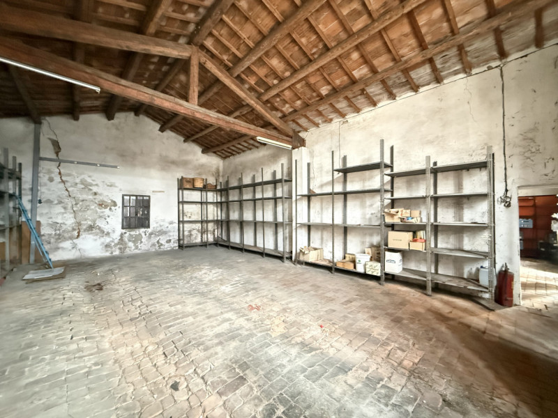 Ciao da Arcobaleno Immobiliare, fermati un attimo a leggere di questa opportunità introvabile nel...