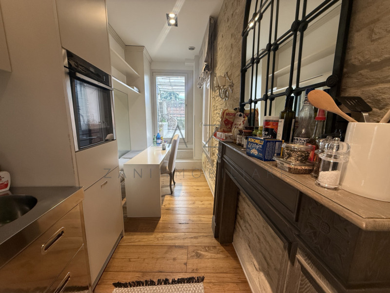 Scopri la tua nuova casa nel centro storico di Castelfranco Veneto dentro le mura.

Questo spazio...