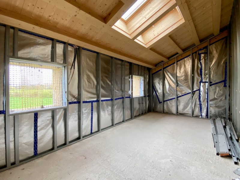 Proponiamo in vendita splendida villetta a schiera su due livelli, inserita in un contesto reside...