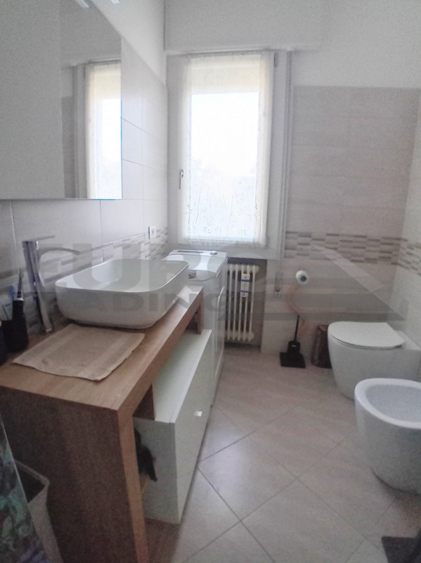 Scopri la tua nuova casa nel cuore di Mogliano Veneto! Questo splendido appartamento trilocale ri...