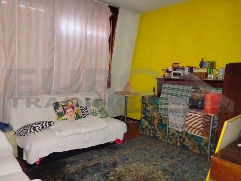 Situata nel tranquillo e ricercato quartiere di Mazzocco, a Mogliano Veneto proponiamo una casa a...