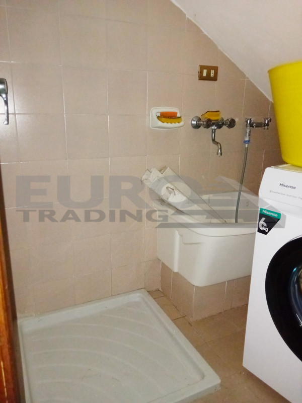 Situata nel tranquillo e ricercato quartiere di Mazzocco, a Mogliano Veneto proponiamo una casa a...