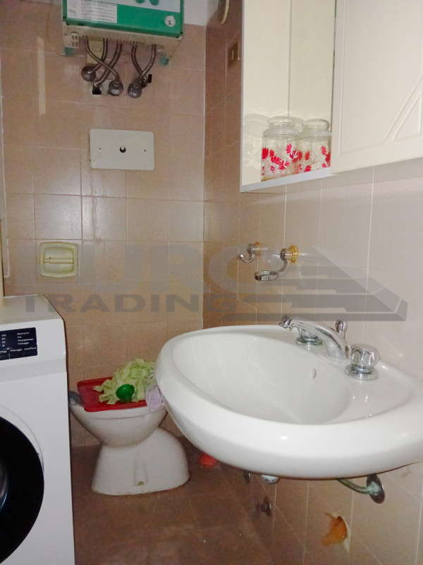 Situata nel tranquillo e ricercato quartiere di Mazzocco, a Mogliano Veneto proponiamo una casa a...