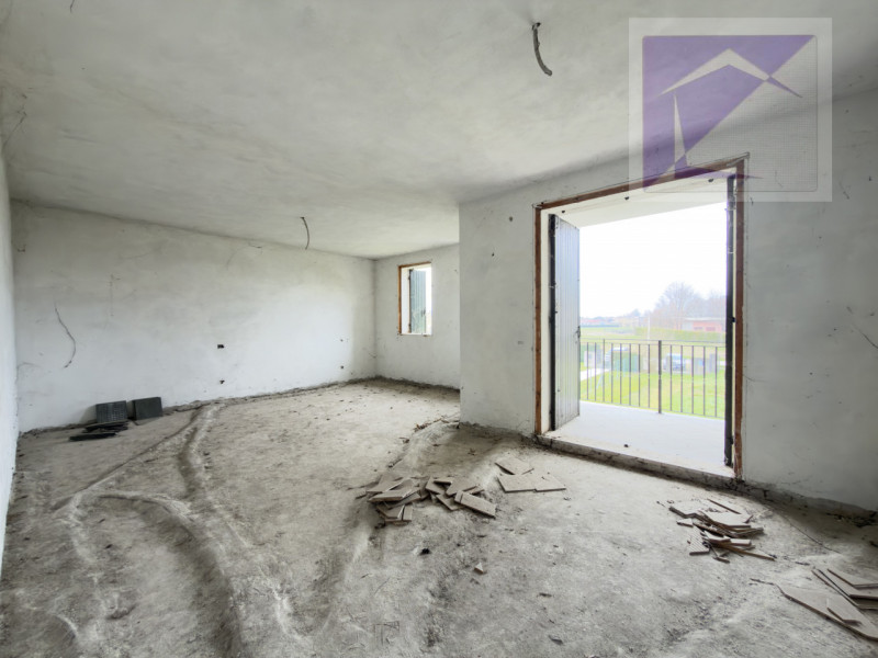 Santa Giustina in Colle, proponiamo in vendita porzione di bifamiliare allo stato grezzo, inserit...