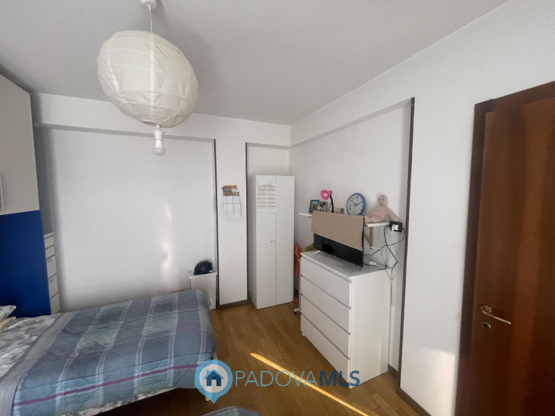 Immobile in esclusiva al Gruppo Padova MLS
Nel cuore pulsante di Noventa Padovana, vi presentiamo...