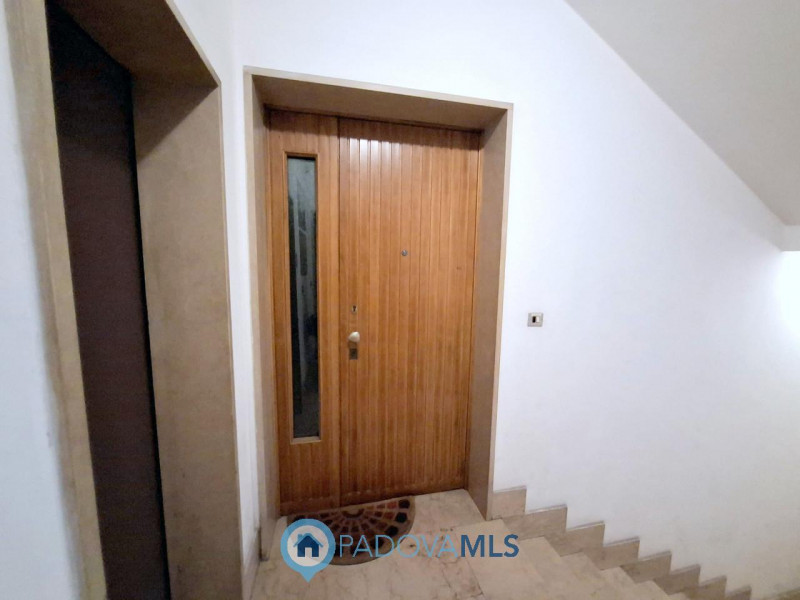 Immobile in esclusiva al Gruppo Padova MLS
PIAZZE – 2 CAMERE PER INVESTIMENTO 

Nel cuore pulsant...