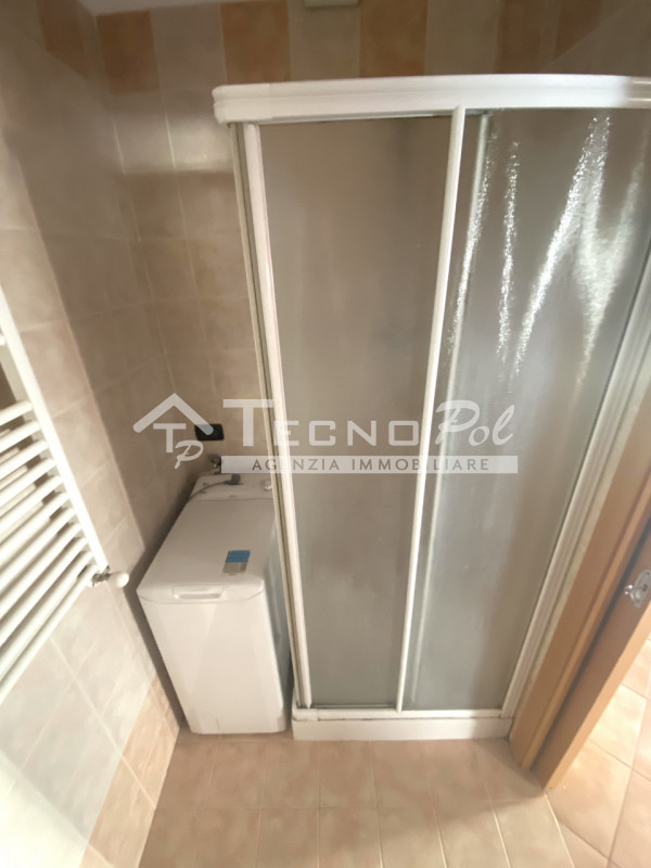 CURTAROLO - In tranquillo quartiere residenziale ad una passeggiata da tutti i servizi proponiamo...