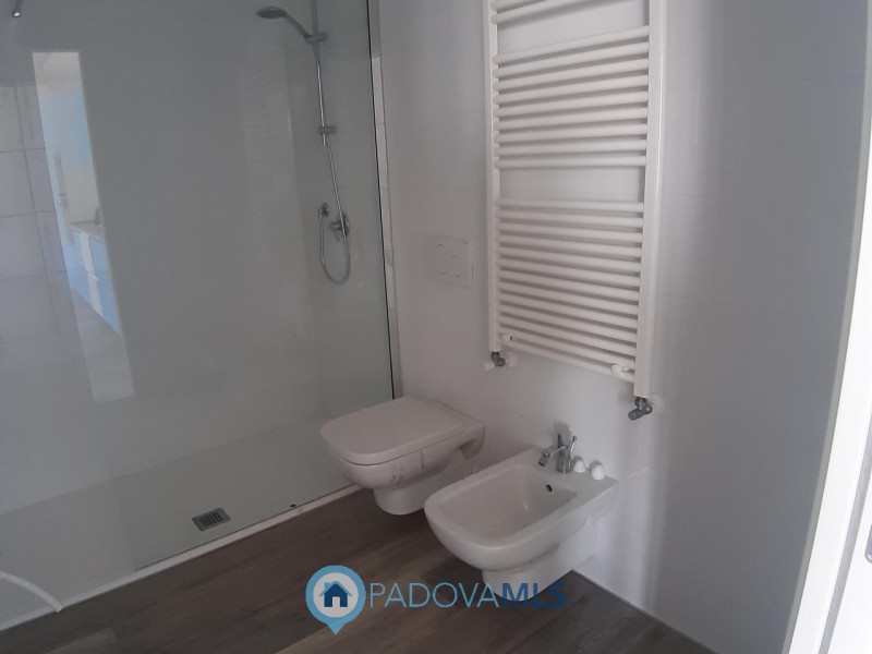 Immobile in esclusiva al Gruppo Padova MLS
A MONSELICE PROPONIAMO OTTIMA OPPORTUNITA' DI INVESTIM...