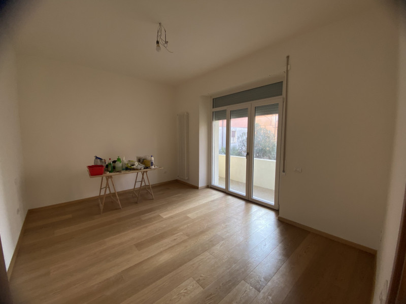 Nel cuore di Vicenza, nella ricercata zona -Stadio, proponiamo in vendita un esclusivo appartamen...