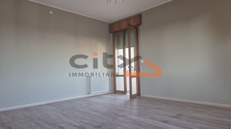 Nel quartiere residenziale di Fellette, comodo a tutti i principali servizi, proponiamo in vendit...