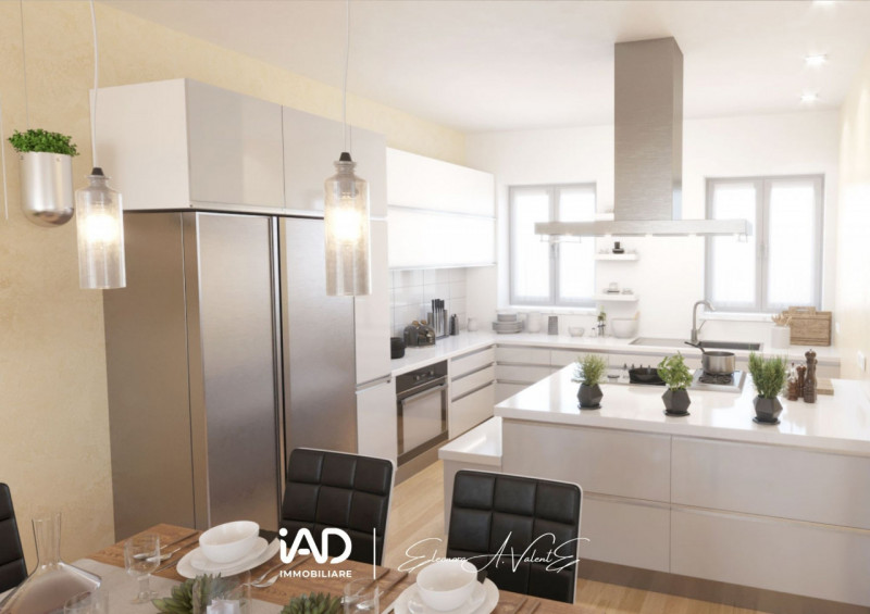 SPAZIO, GIARDINO E INDIPENDENZA – SOLUZIONE IDEALE PER DUE NUCLEI FAMILIARI

Immagina di vivere a...