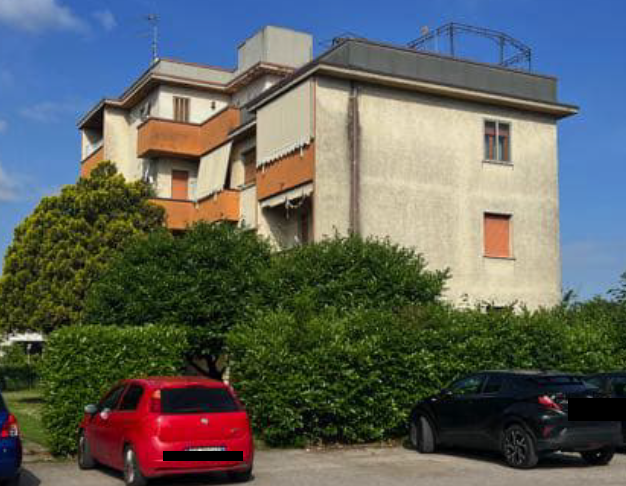 Rif. A.A.314-24

Vendita all'asta - appartamento al 2° piano in data 26 febbraio 2026

Descrizion...