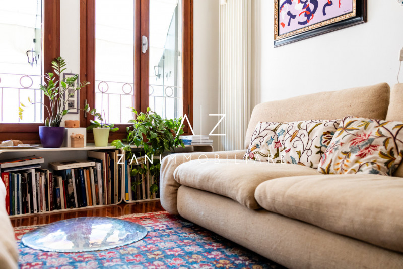 Nel pieno centro storico di Castelfranco Veneto, proponiamo in vendita un esclusivo e prestigioso...