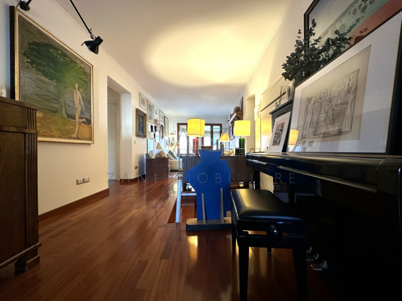 Nel pieno centro storico di Castelfranco Veneto, proponiamo in vendita un esclusivo e prestigioso...