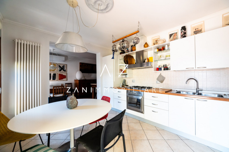 Nel pieno centro storico di Castelfranco Veneto, proponiamo in vendita un esclusivo e prestigioso...