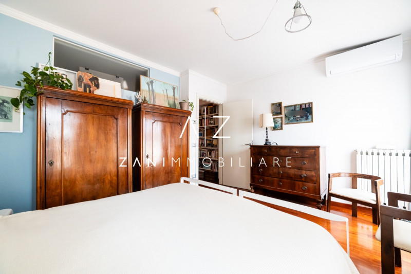 Nel pieno centro storico di Castelfranco Veneto, proponiamo in vendita un esclusivo e prestigioso...