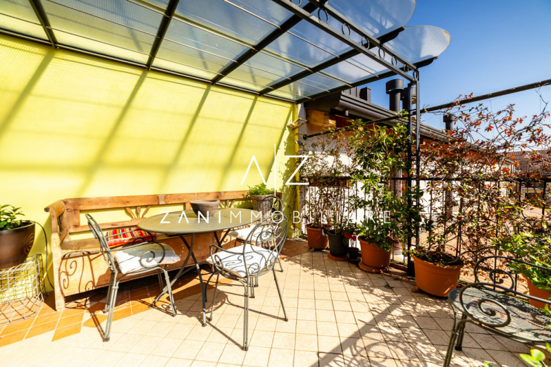 Nel pieno centro storico di Castelfranco Veneto, proponiamo in vendita un esclusivo e prestigioso...