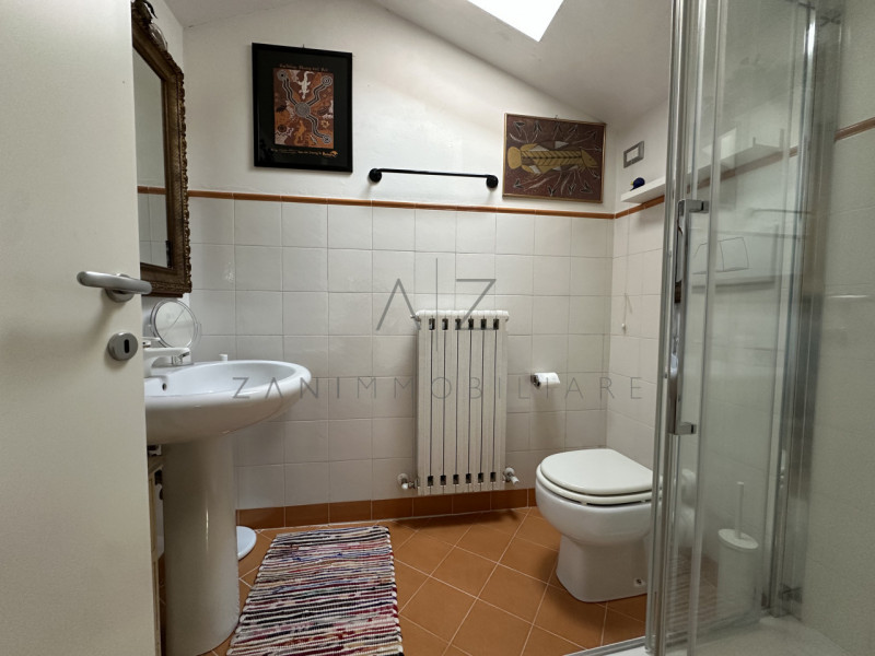 Nel pieno centro storico di Castelfranco Veneto, proponiamo in vendita un esclusivo e prestigioso...