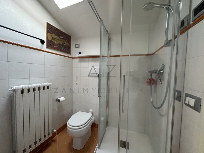 Nel pieno centro storico di Castelfranco Veneto, proponiamo in vendita un esclusivo e prestigioso...