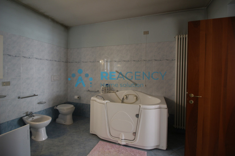 Torrebelvicino

Sei alla ricerca di un’ abitazione indipendente ai piedi delle Prealpi Vicentine?...