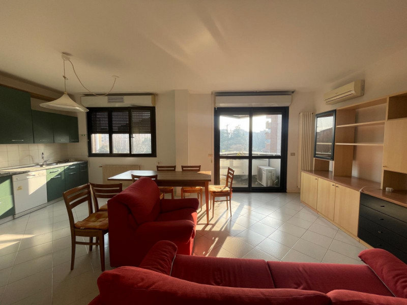 Grazioso bilocale situato nel cuore della zona Banche, a pochi passi da tutti i principali serviz...