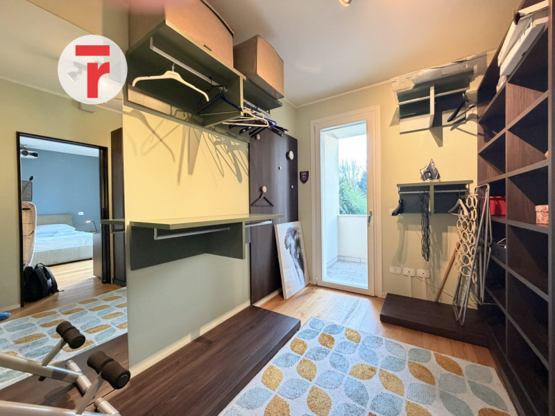 Noventa Padovana - A due passi da Padova, zona Camin e strategico a tangenziali, autostrade e zon...