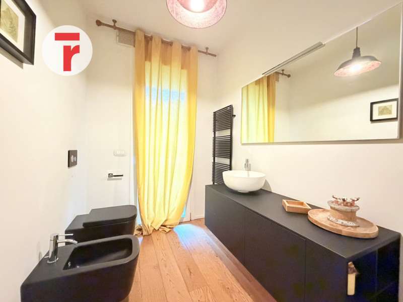 Noventa Padovana - A due passi da Padova, zona Camin e strategico a tangenziali, autostrade e zon...