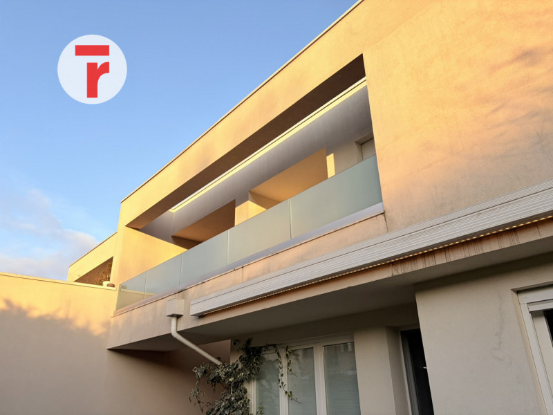 Noventa Padovana - A due passi da Padova, zona Camin e strategico a tangenziali, autostrade e zon...