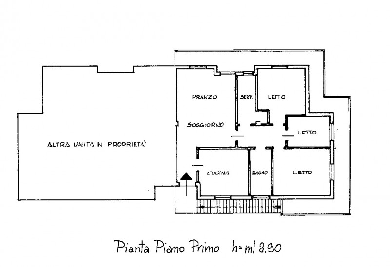 COMPOSIZIONE:
Proponiamo in vendita un interessante compendio immobiliare con spazio commerciale ...