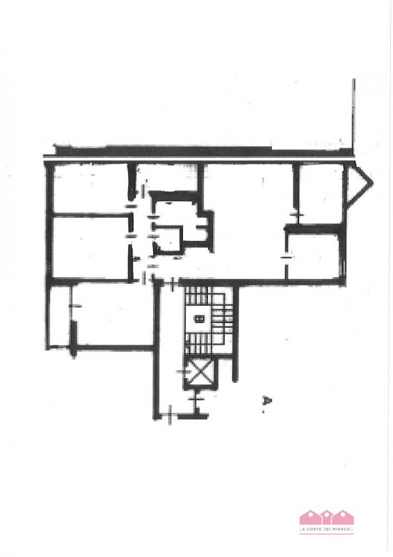 ZONA BANCHE: LUMINOSISSIMO TRICAMERE CON DUE TERRAZZE E GARAGE IN CONTESTO TRANQUILLO E BEN ABITA...
