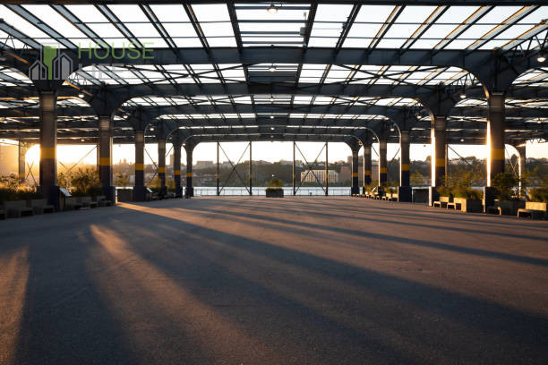 ALTO VICENTINO: Affittasi CAPANNONE industriale di 6800 mq circa, H. 10 mt, ampia area esterna pr...