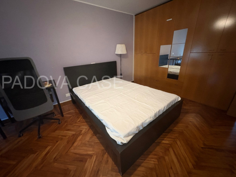 SOLO REFERENZIATI - ADATTO SOLO A COPPIA O SINGLE

nella rinomata zona Savonarola, all'interno de...