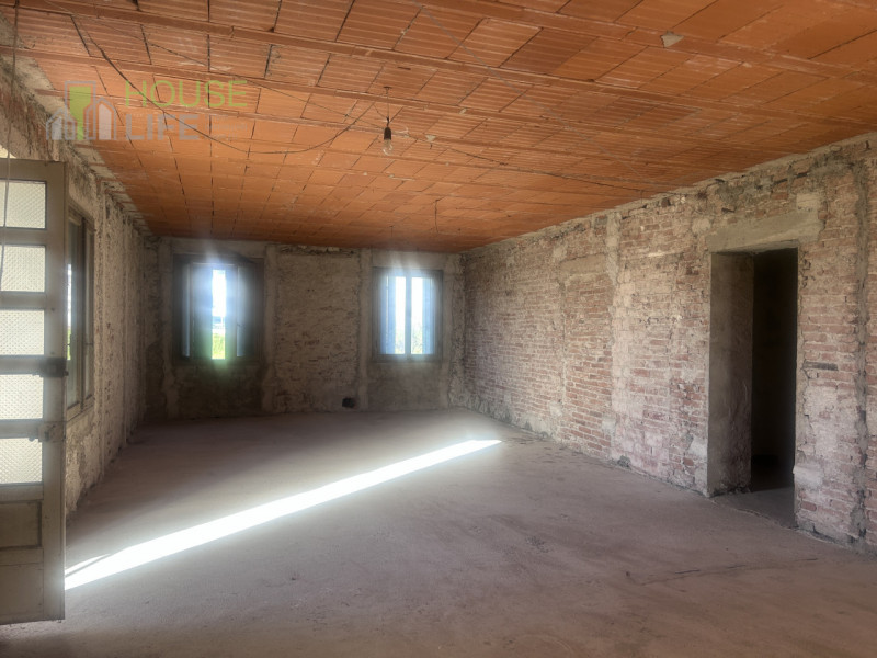 MARANO VICENTINO: in posizione tranquilla e immersa nel verde, proponiamo CASA SINGOLA SOVRAPPOST...