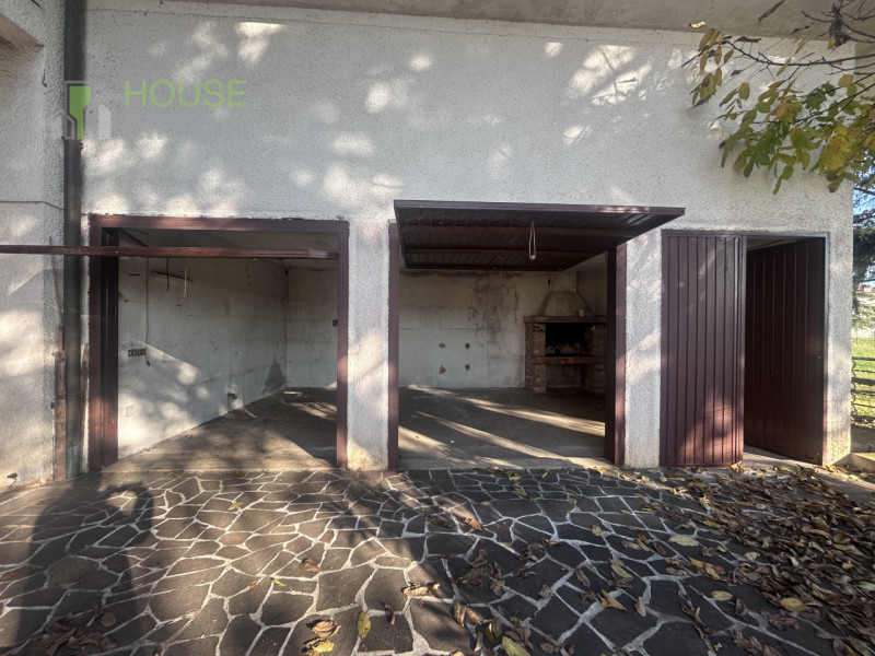 MARANO VICENTINO: in posizione tranquilla e immersa nel verde, proponiamo CASA SINGOLA SOVRAPPOST...