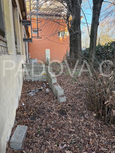 Porta Trento – Ampio complesso artigianale con potenzialità edificatoria

In zona Porta Trento, p...