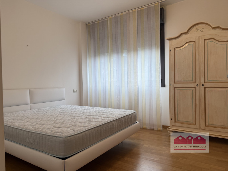 ZONA BANCHE: CURATO E LUMINOSO MINI APPARTAMENTO IN ZONA TRANQUILLA E BEN ABITATA, A RIDOSSO DELL...