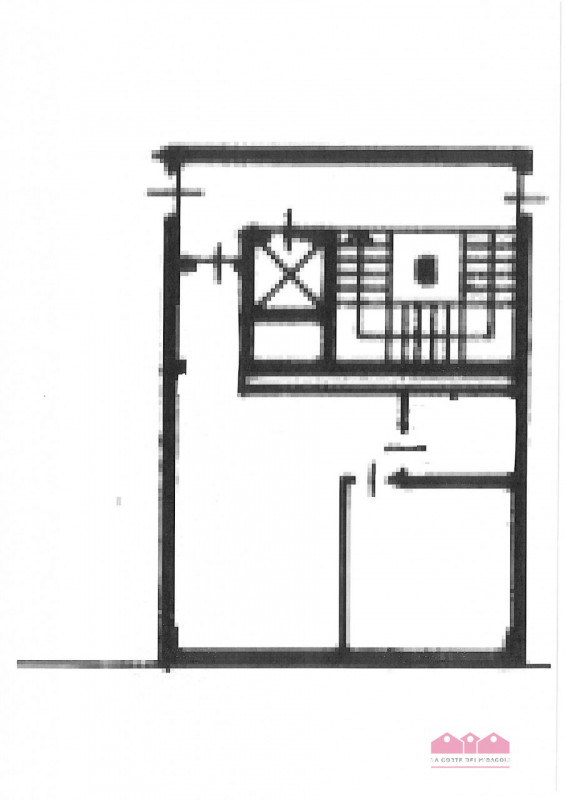 ZONA BANCHE: CURATO E LUMINOSO MINI APPARTAMENTO IN ZONA TRANQUILLA E BEN ABITATA, A RIDOSSO DELL...