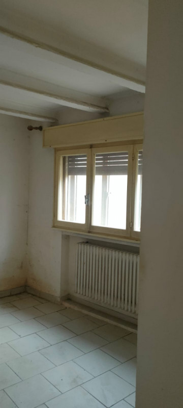 REGALATI UN MINI APPARTAMENTO AL PIANO TERRA, IN CENTRO E COMODO A TUTTI I SERVIZI, SCUOLE, NEGOZ...