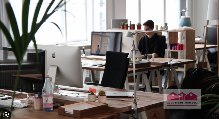 VI-OVEST: PALAZZINA DIREZIONALE, ULTIMO PIANO, 4 UFFICI DA 84 MQ A 178 MQ CON RELATIVI GARAGE DOP...