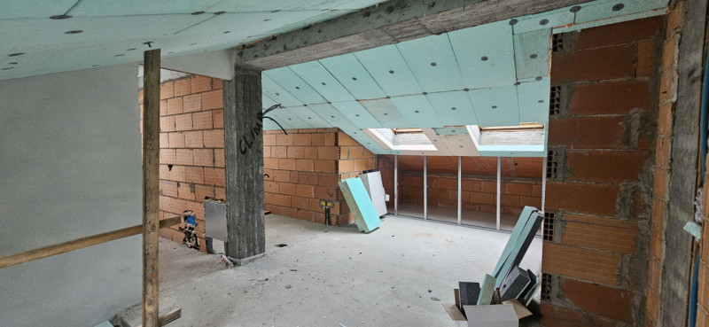 LEGNARO Località Casone. Proponiamo in vendita una nuova porzione di trifamiliare. L’immobile si ...