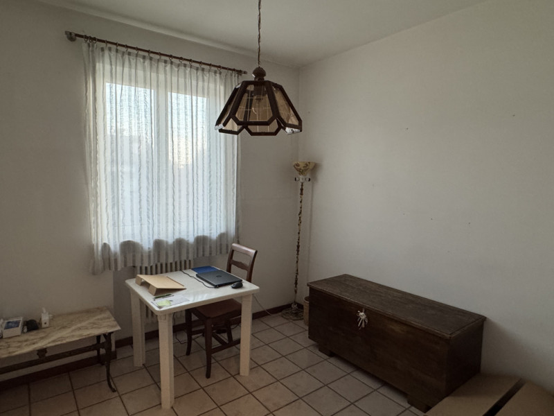 CARRE' - Loc. Pra Secco: all'interno di un residence in zona residenziale tranquilla e ricercata,...