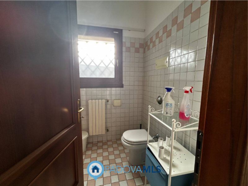 Immobile in esclusiva al Gruppo Padova MLS
Hai mai pensato al tuo prossimo spazio commerciale o u...