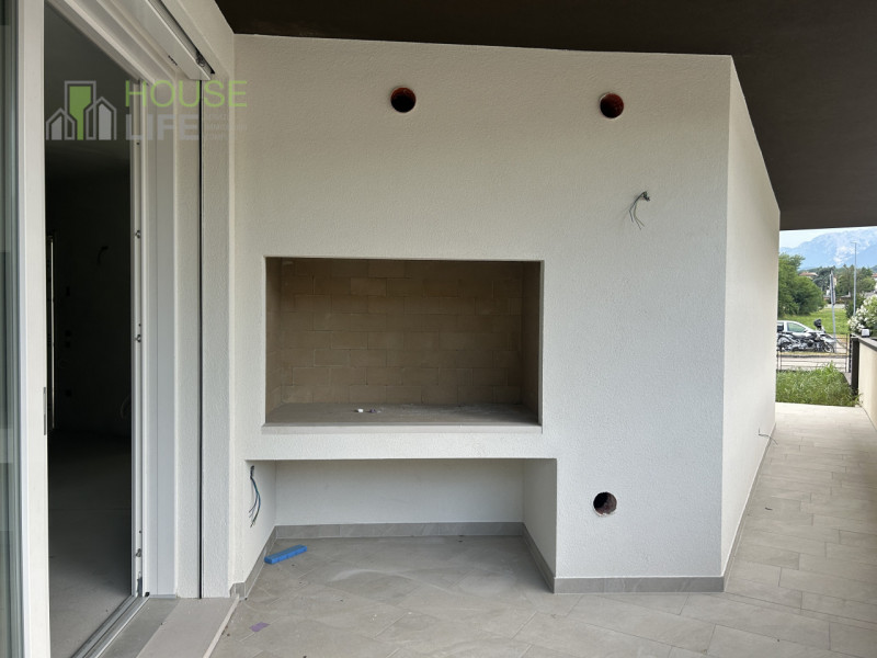 SCHIO – S.S. TRINITA’: elegante APPARTAMENTO TRICAMERE in bifamiliare sovrapposta posto al piano ...