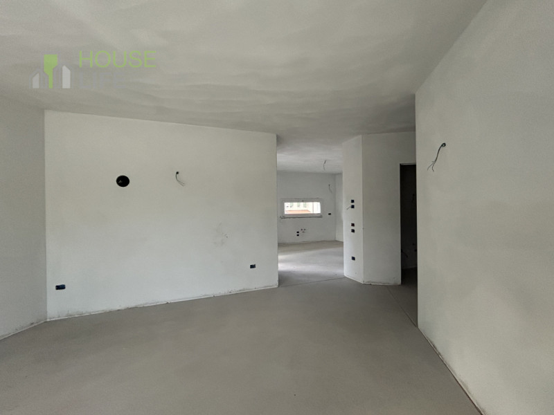 SCHIO – S.S. TRINITA’: elegante APPARTAMENTO TRICAMERE in bifamiliare sovrapposta posto al piano ...