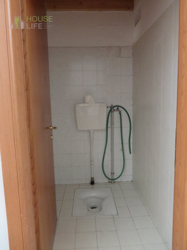 SCHIO - Z.I: CAPANNONE INDUSTRIALE di mq 1.000 circa H 6,00 mt con impianti, con terreno esterno ...