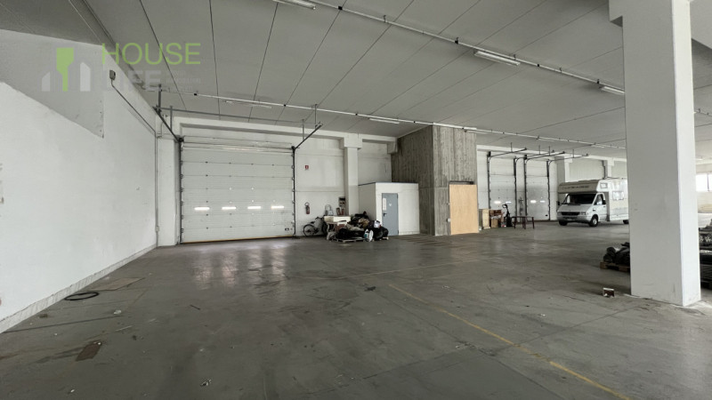 VERONA-MINERBE: Z.I. Capannone artigianale di 3.830 mq, suddivisa in un piano terra di 2.200 mq e...