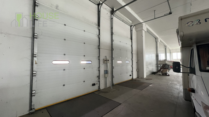 VERONA-MINERBE: Z.I. Capannone artigianale di 3.830 mq, suddivisa in un piano terra di 2.200 mq e...