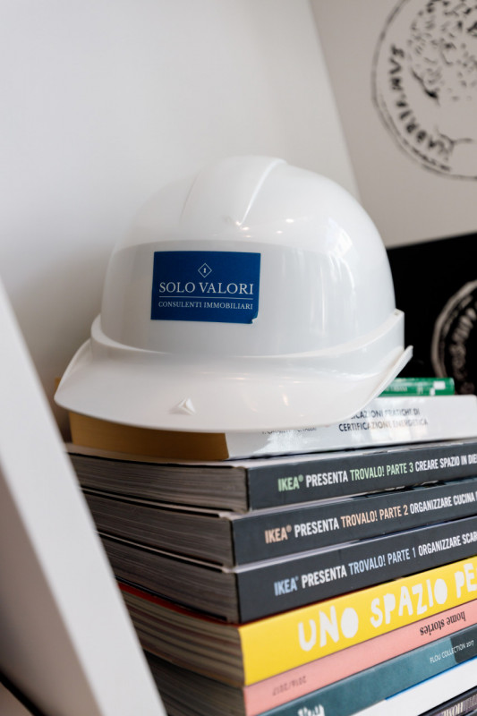 Rif. D001 (per info 346 9866664 Giulio)

Solo Valori propone area per capannone PRODUTTIVO - INDU...