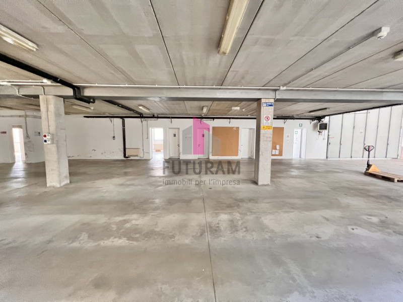 VICENZA EST/RIVIERA BERICA - RIF. 615FUTURAM - PER INFO 0444310220 - 3929183796

Si affitta capan...