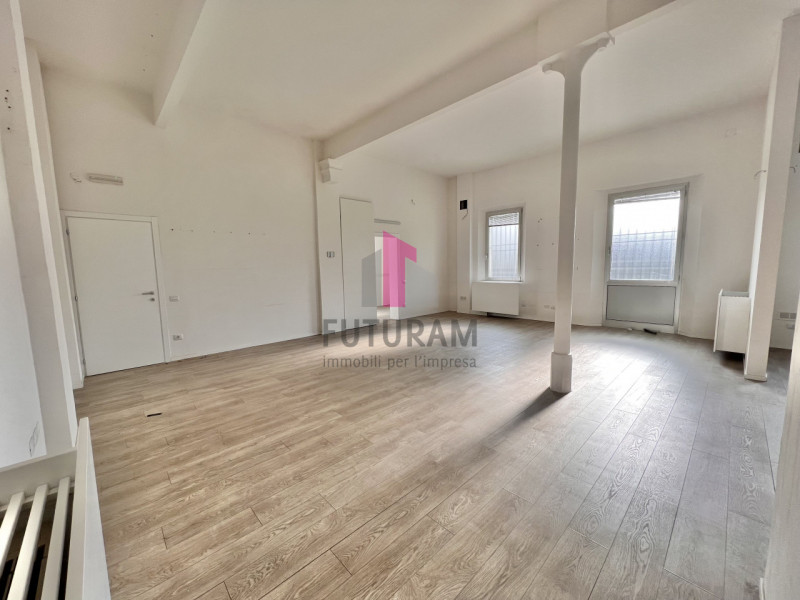 VICENZA EST/RIVIERA BERICA - RIF. 615FUTURAM - PER INFO 0444310220 - 3929183796

Si affitta capan...